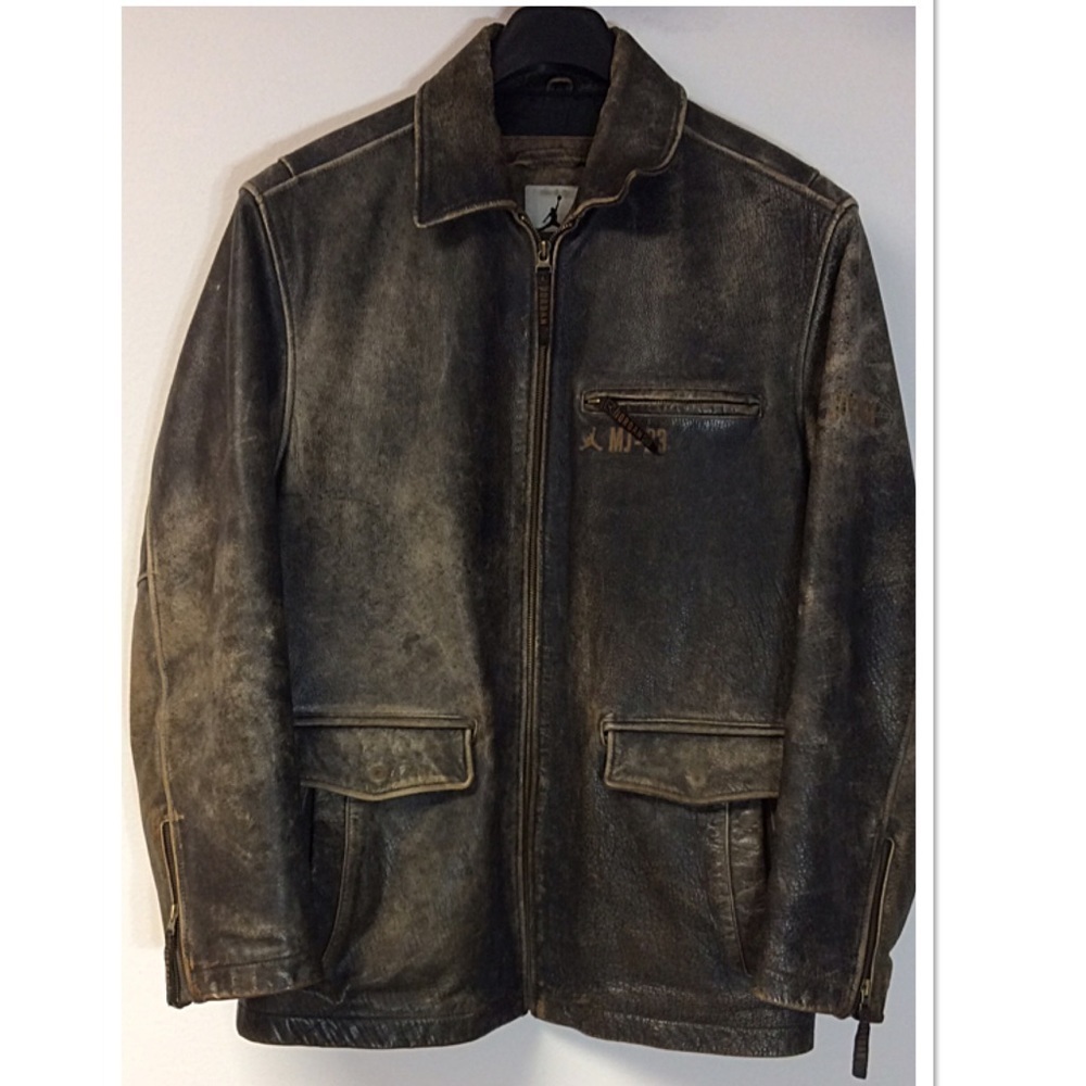 🎉HOST PICK🎉Michael Jordan Distressed Brown Leather Jacket